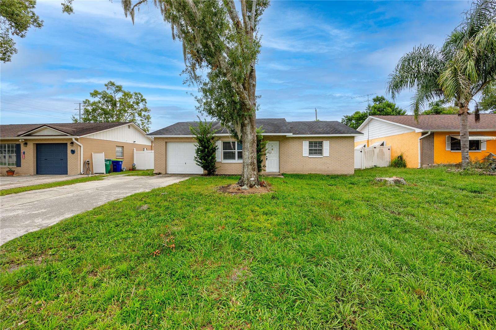 4624 WISTERIA DR — photo 42