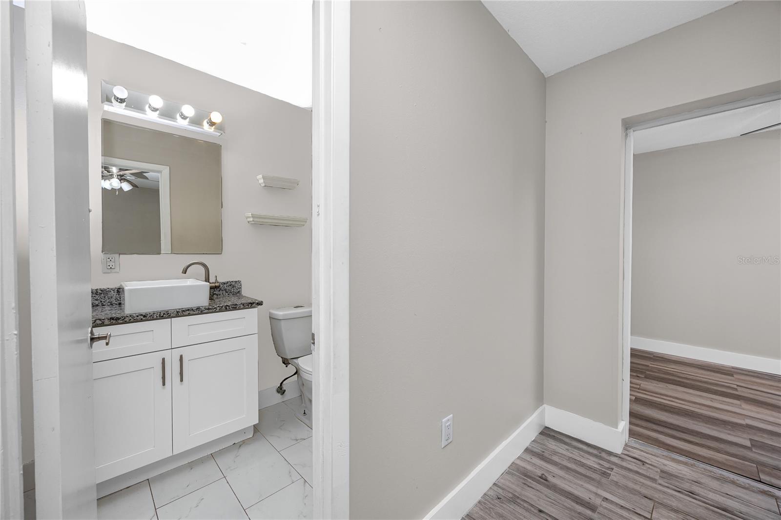 4624 WISTERIA DR — photo 26