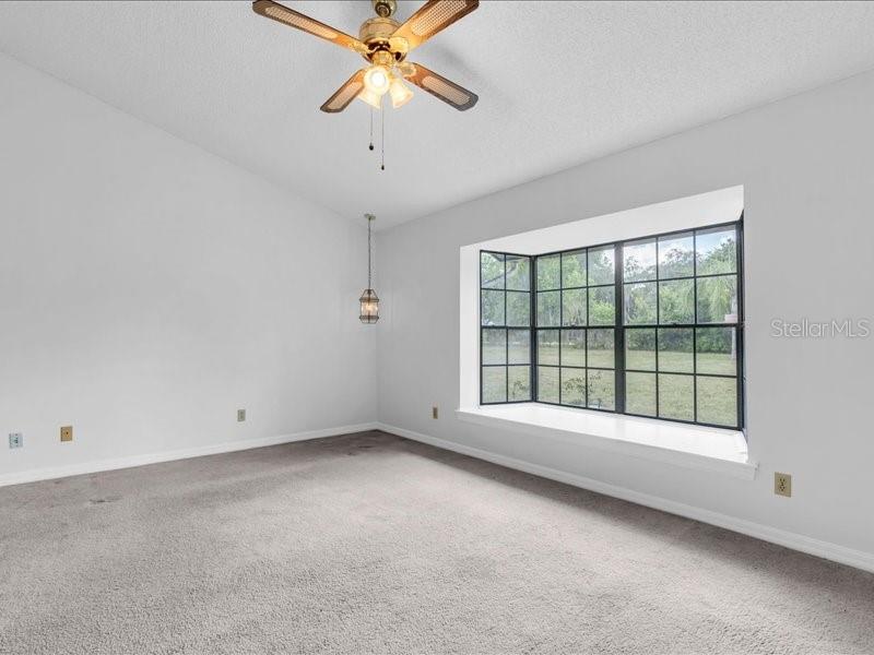 11211 PINE FOREST DR — photo 15