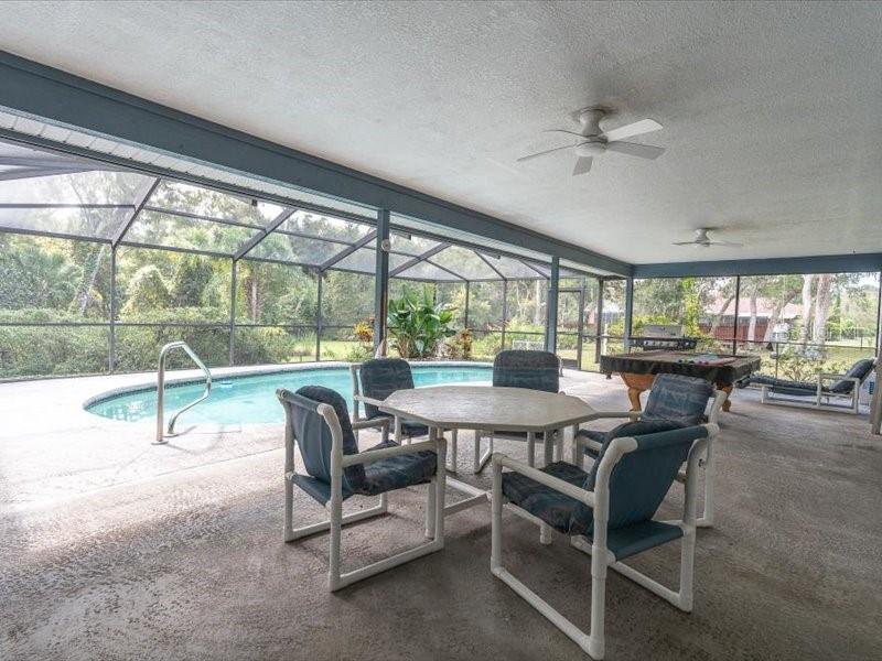 11211 PINE FOREST DR — photo 39