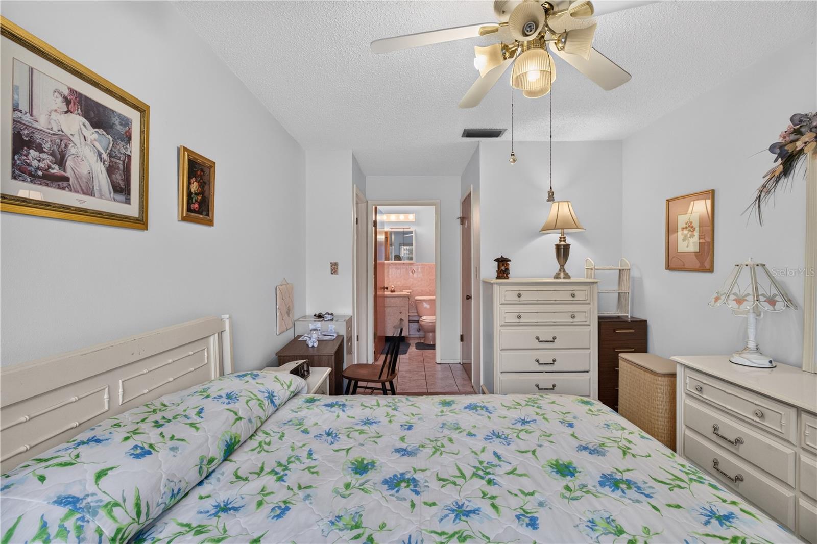 6176 CHESHAM DR #8 — photo 11