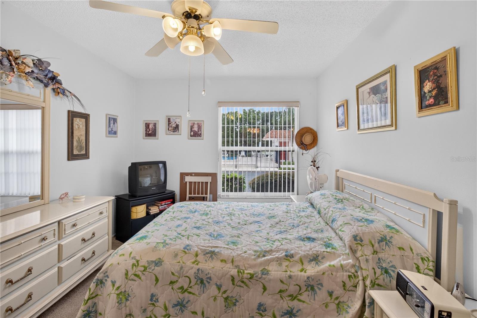 6176 CHESHAM DR #8 — photo 24
