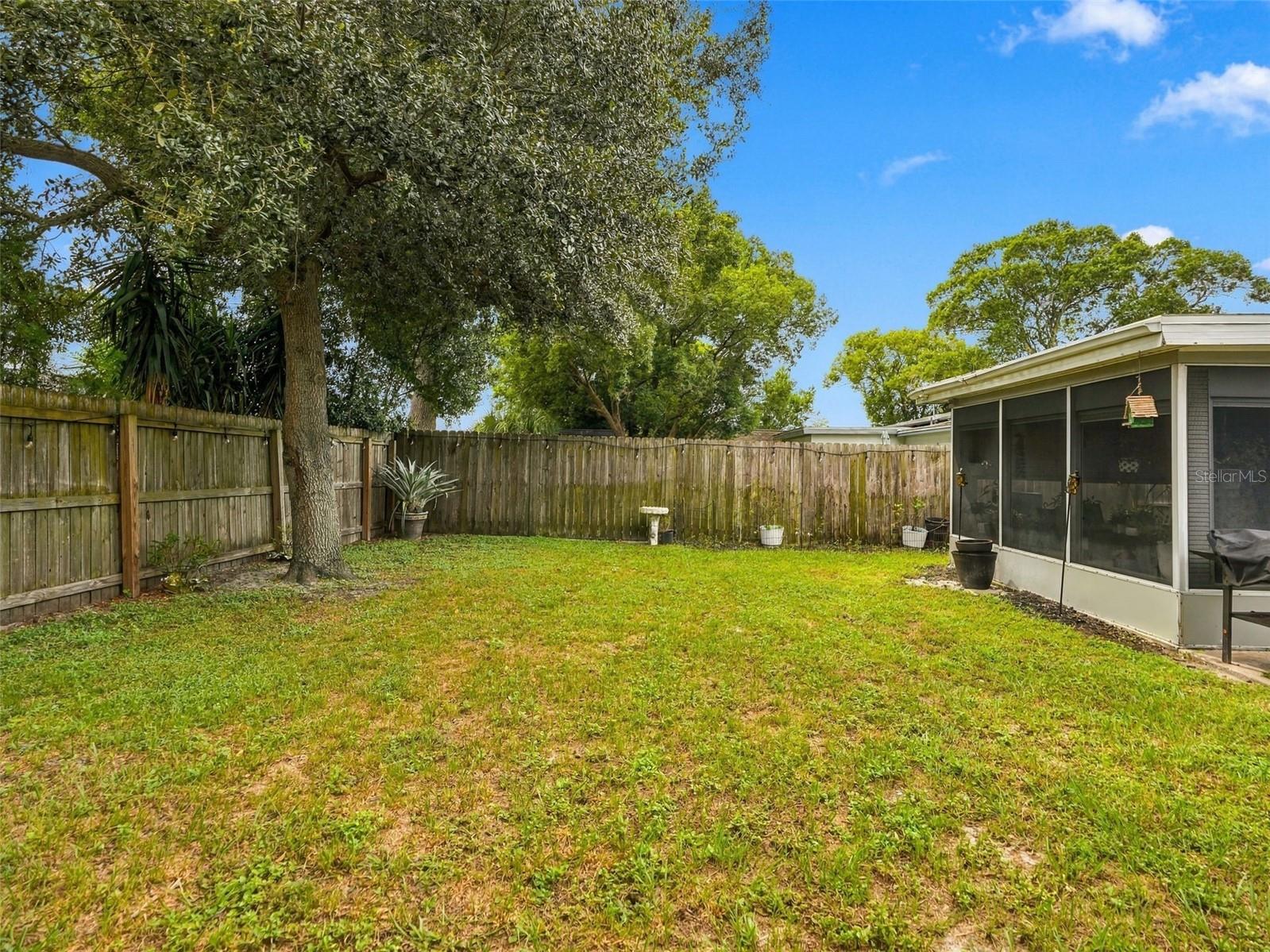 9850 RICHWOOD LN — photo 20