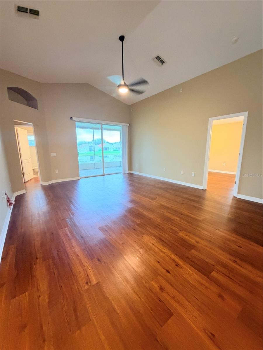 7516 TOWER BRIDGE DR — photo 9