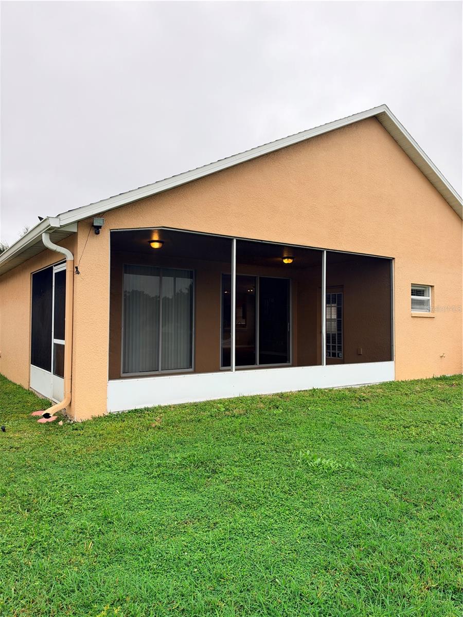 7516 TOWER BRIDGE DR — photo 25
