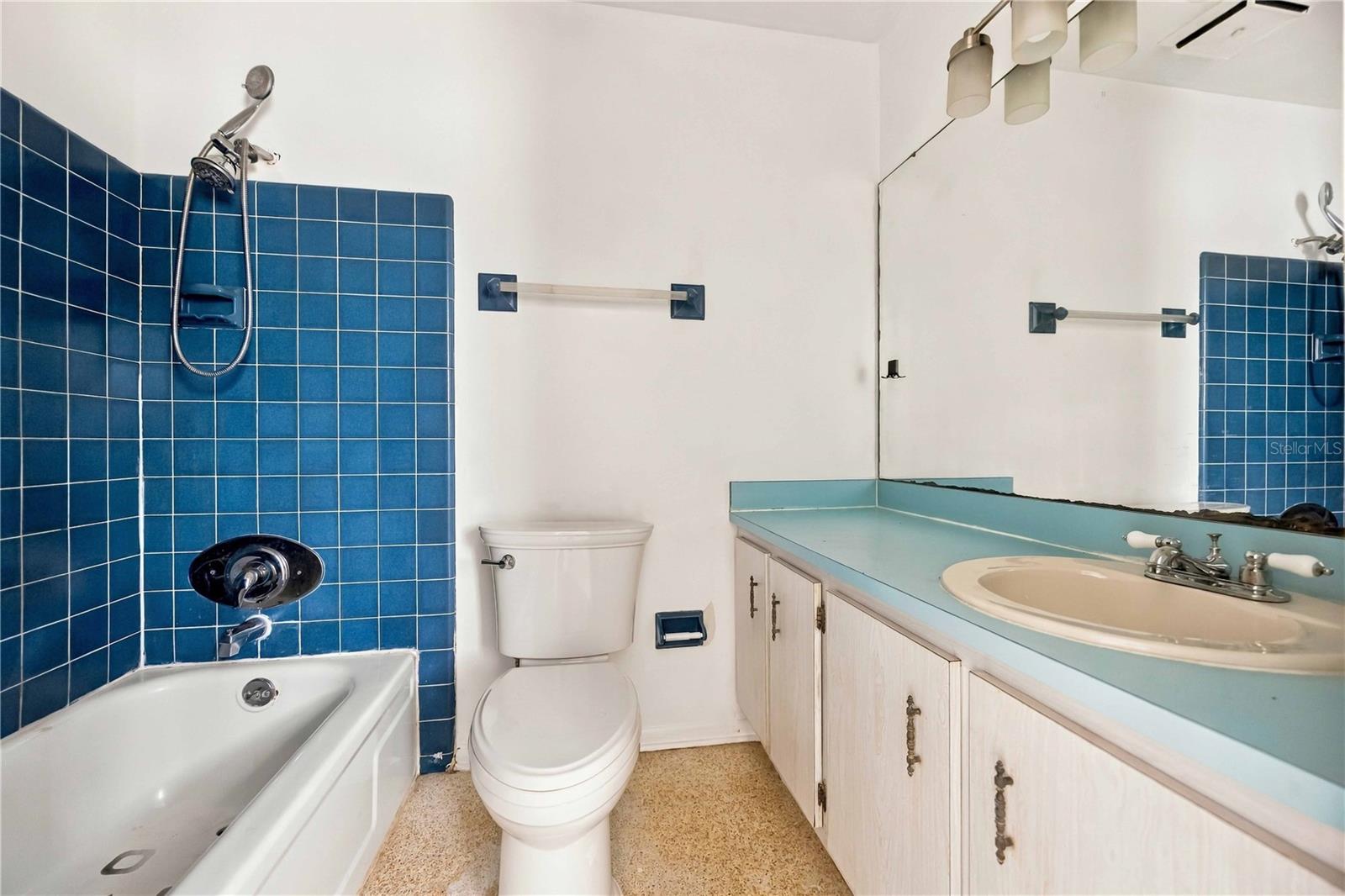 4331 S BISCAYNE DR — photo 27