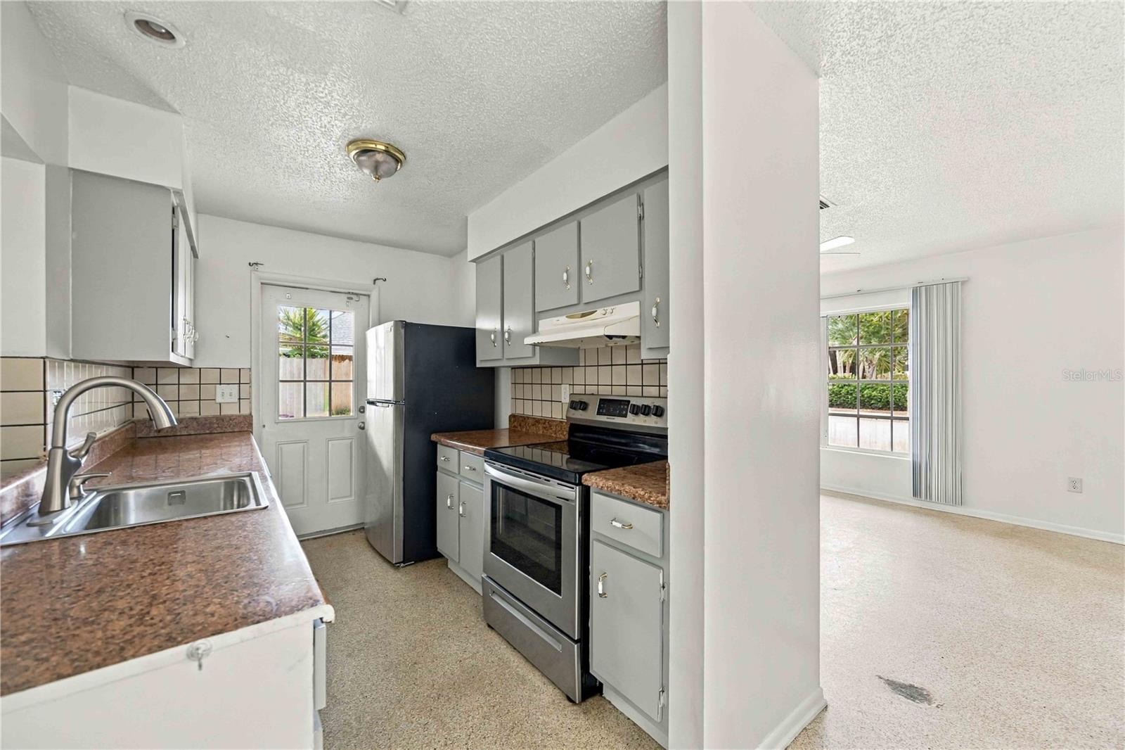 4331 S BISCAYNE DR — photo 15