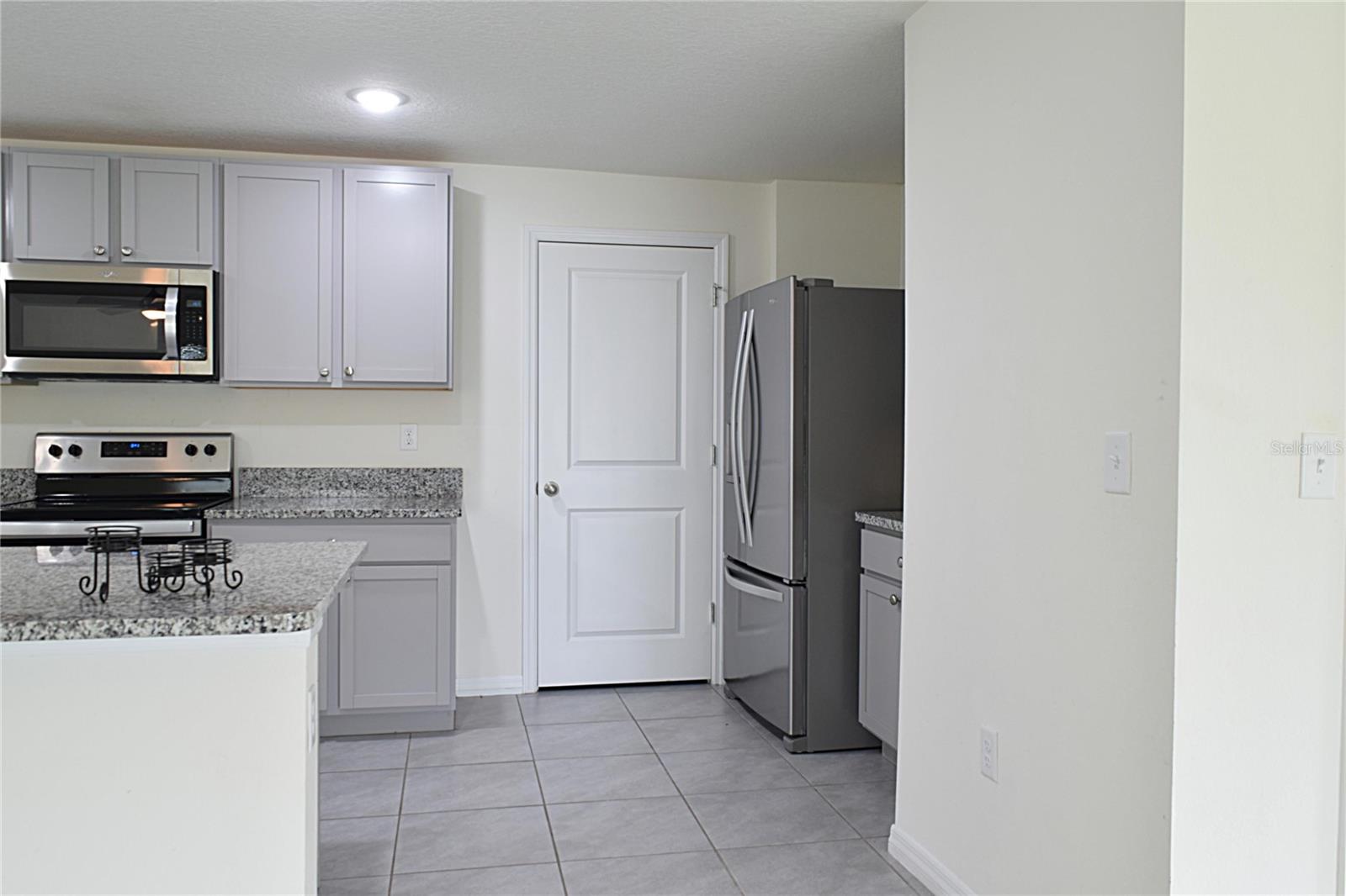 12106 DOWNY BIRCH DR — photo 16
