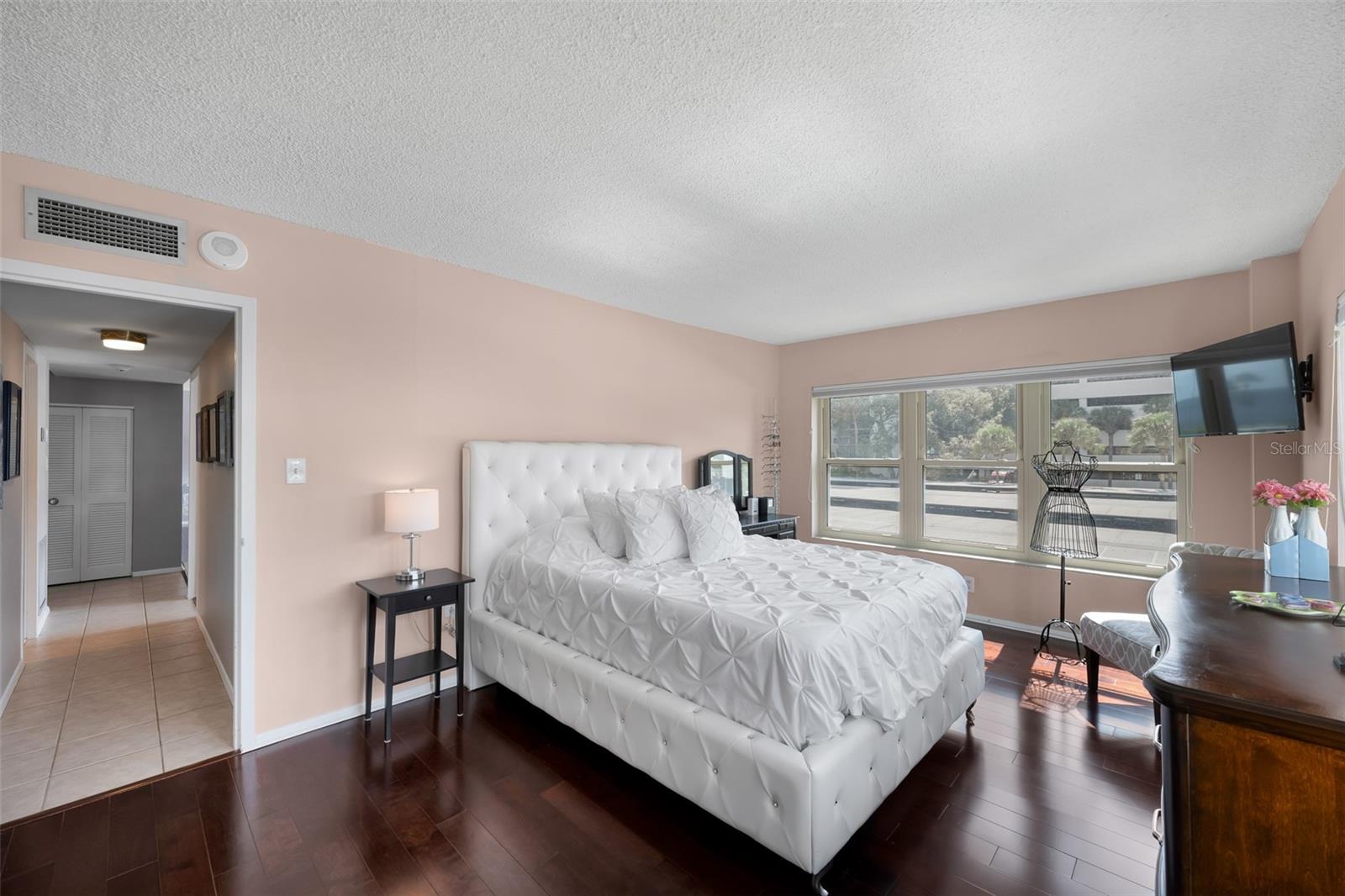 2401 BAYSHORE BLVD #203 — photo 25