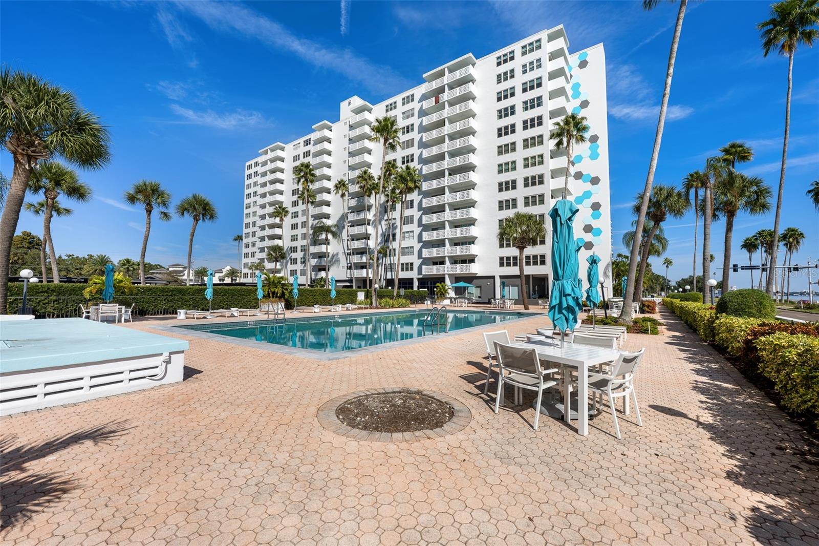 2401 BAYSHORE BLVD #203 — photo 37