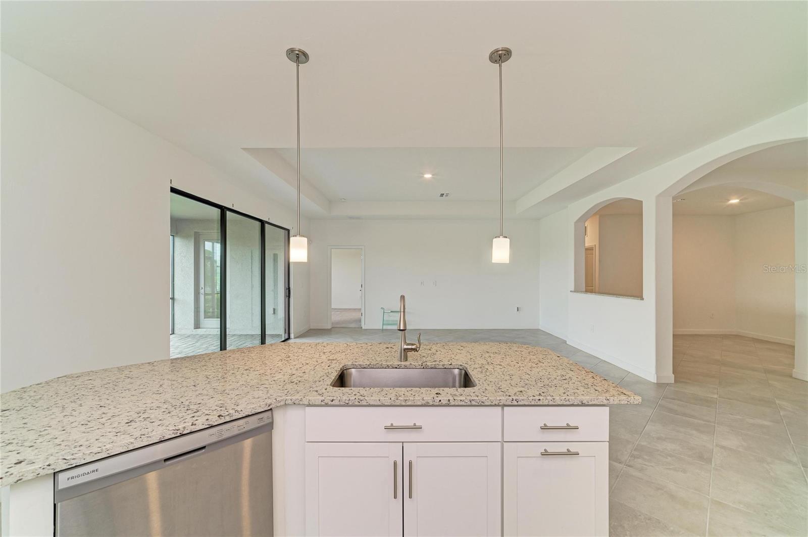 15332 SERENE SHORES LOOP — photo 28