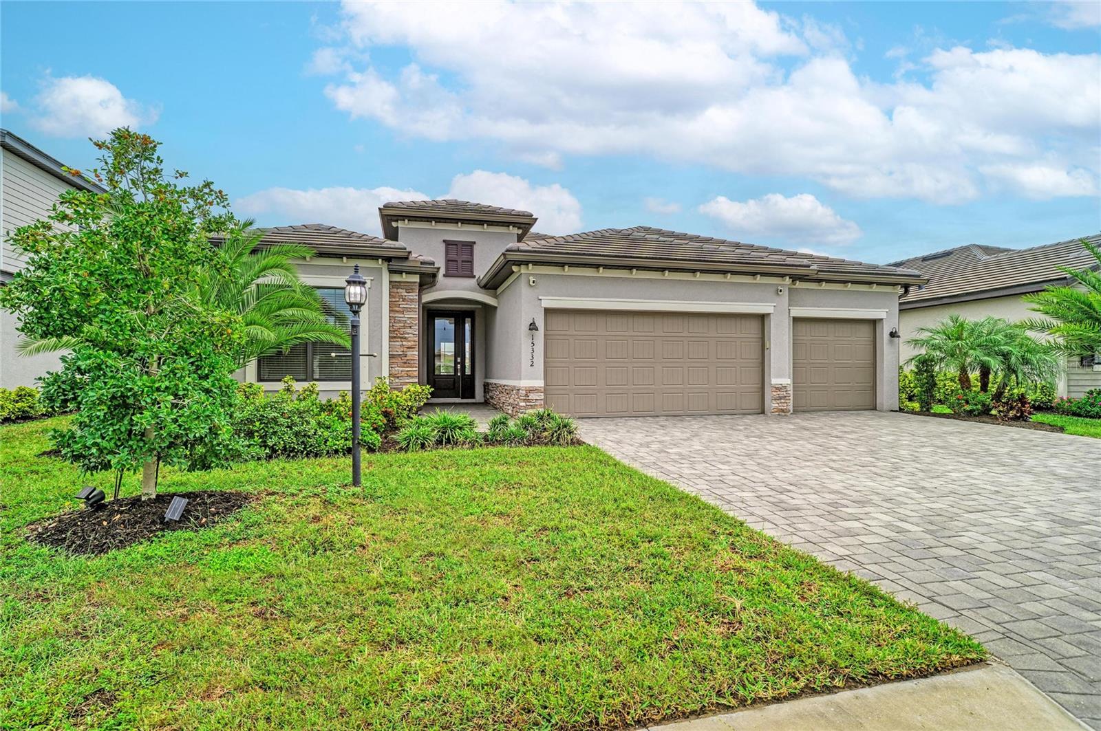 15332 SERENE SHORES LOOP — photo 8