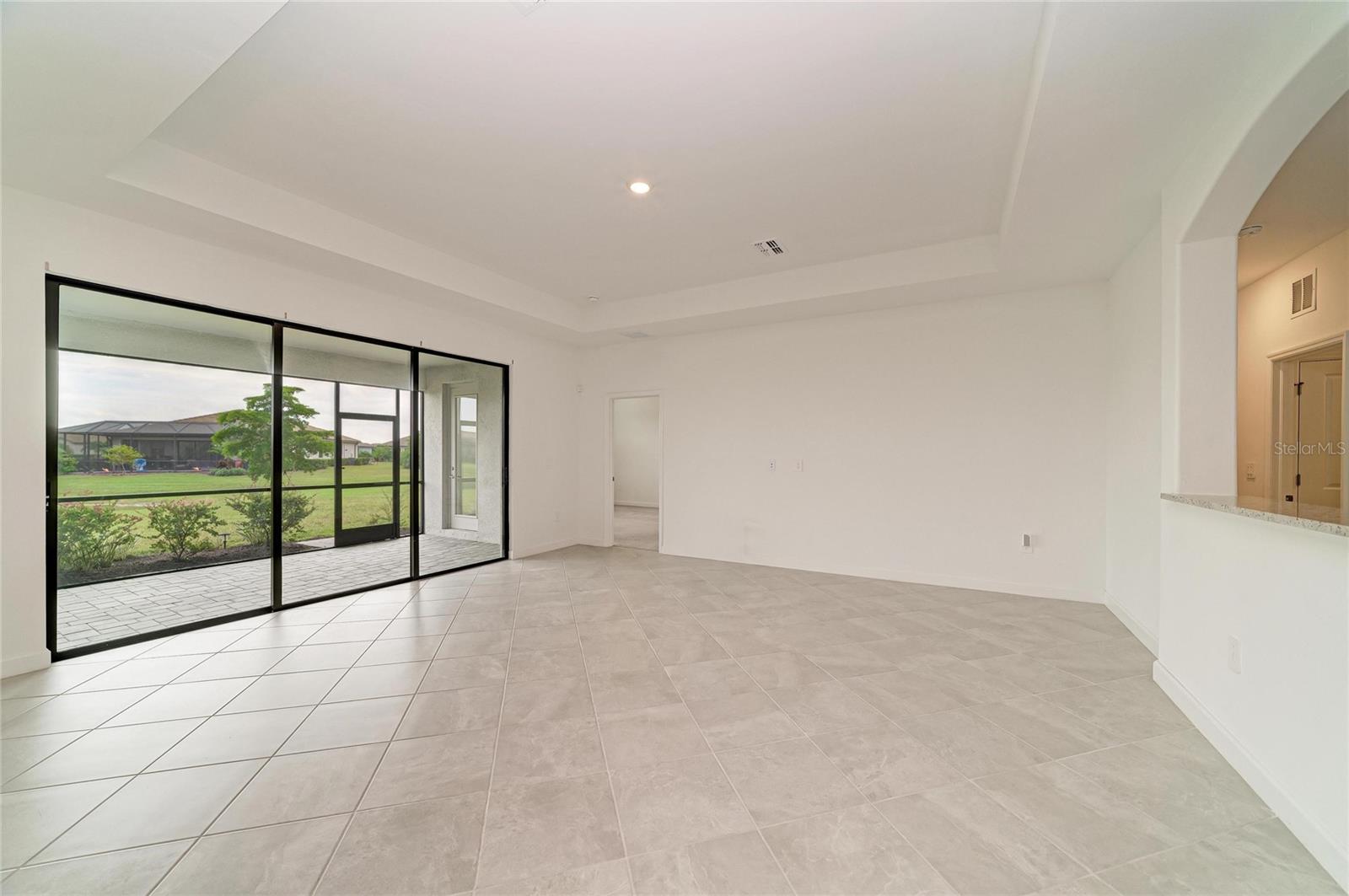 15332 SERENE SHORES LOOP — photo 17