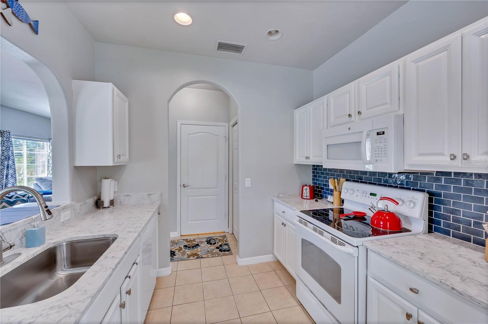 280 CAPE HARBOUR LOOP #101 — photo 9