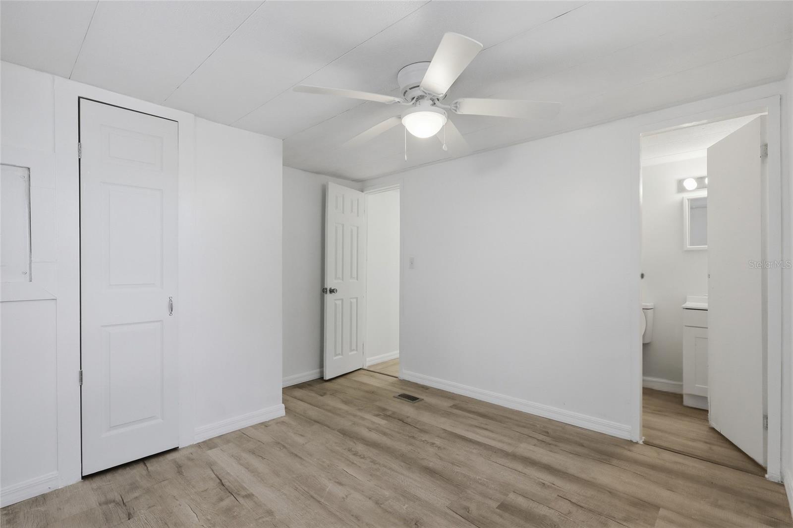 10004 HAMP DR — photo 13