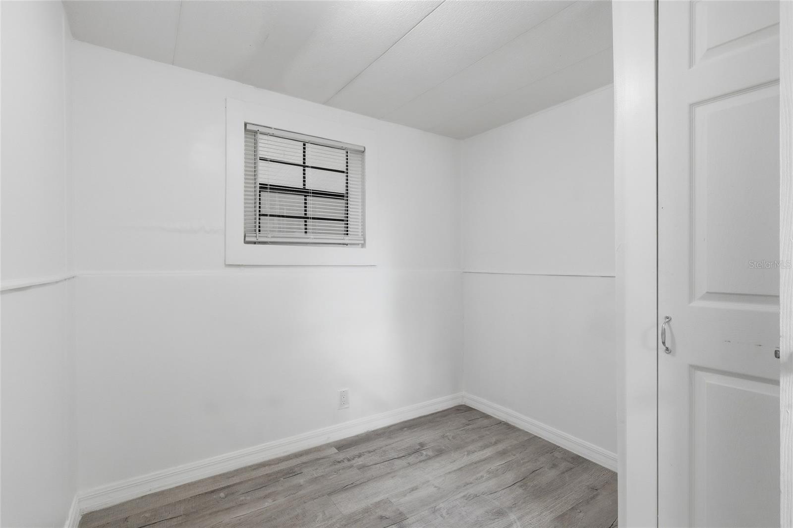 10004 HAMP DR — photo 8