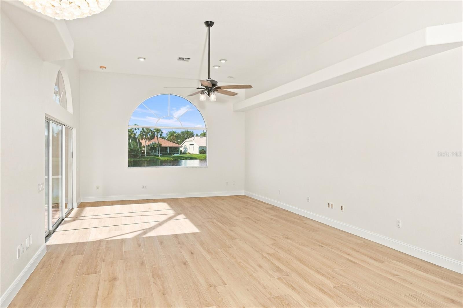 117 GRAND OAK CIR — photo 6