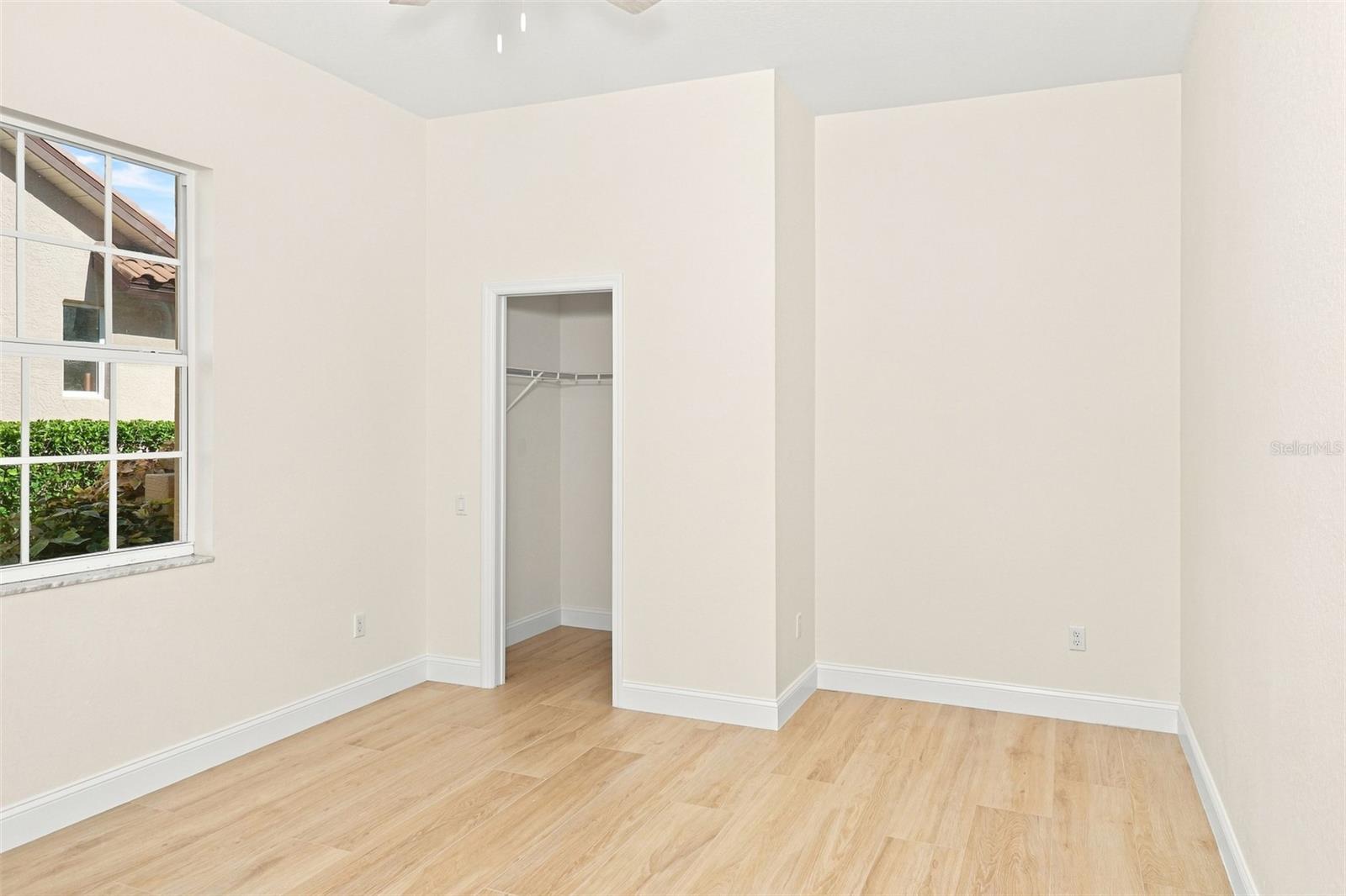 117 GRAND OAK CIR — photo 24