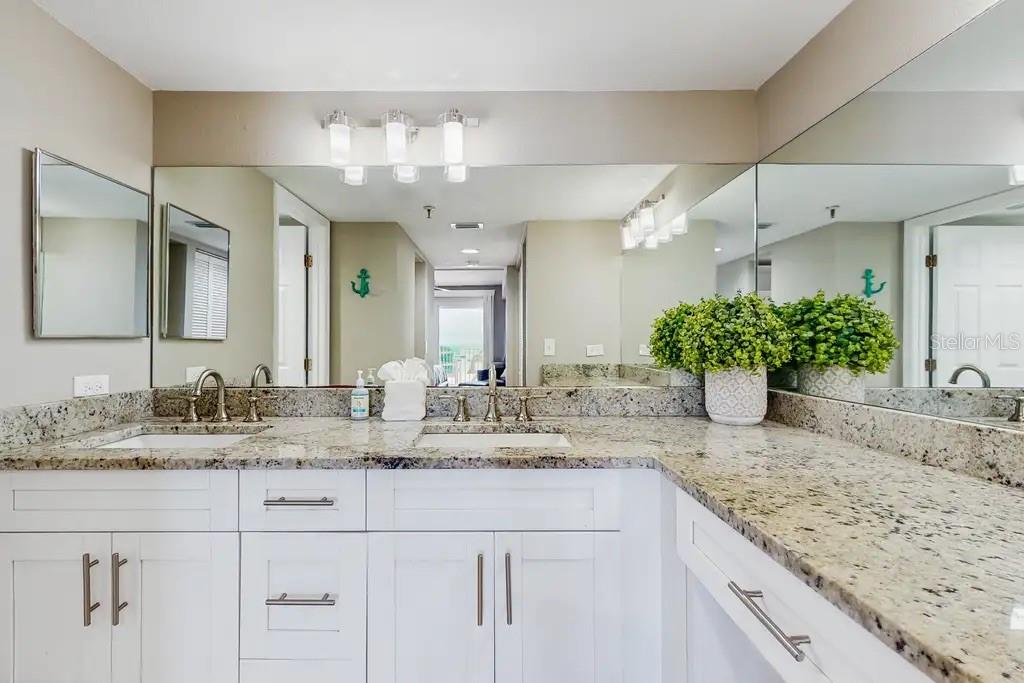 18400 GULF BLVD #1208 — photo 7