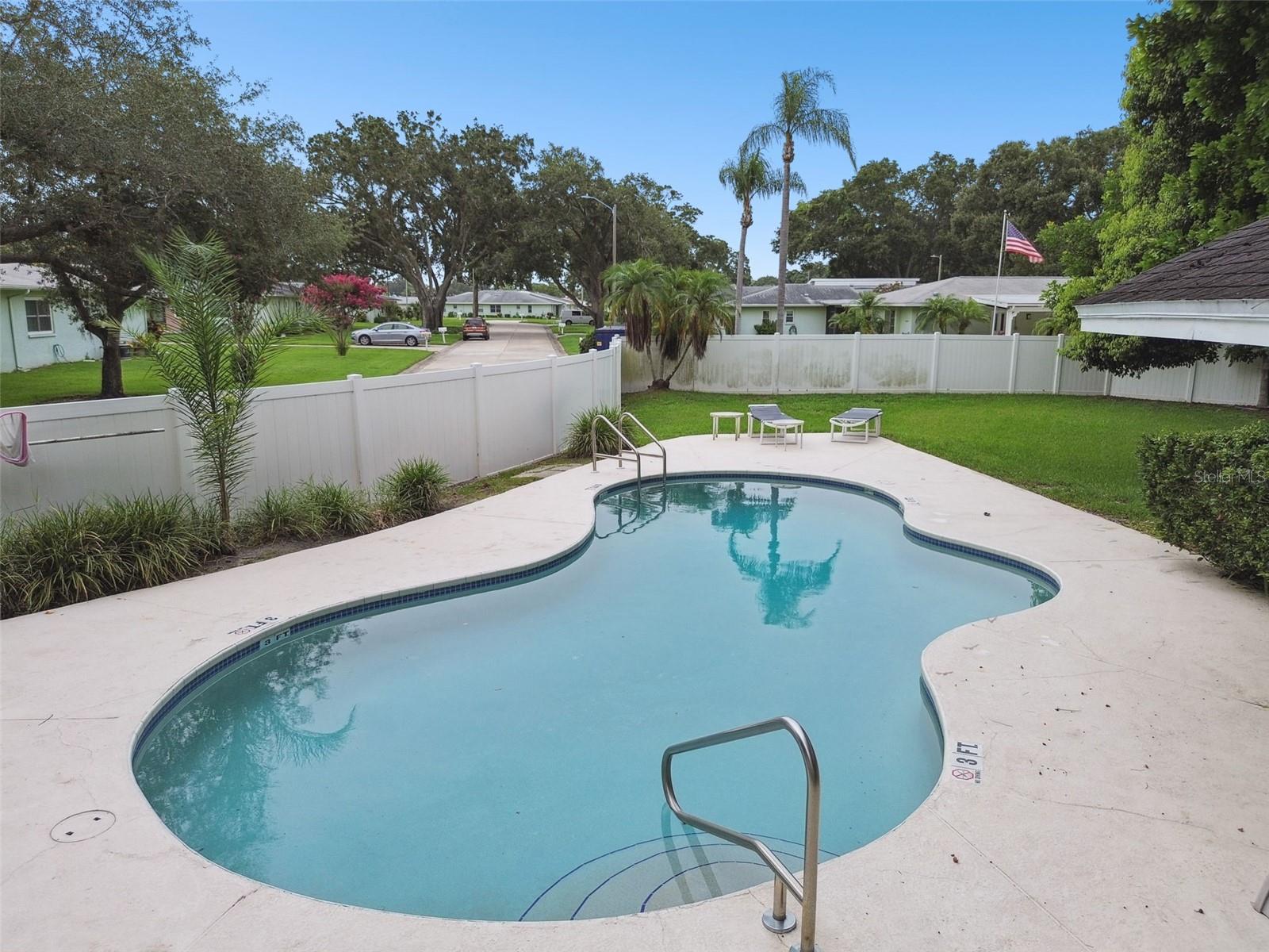 2724 HAMBLE VILLAGE LN — photo 53