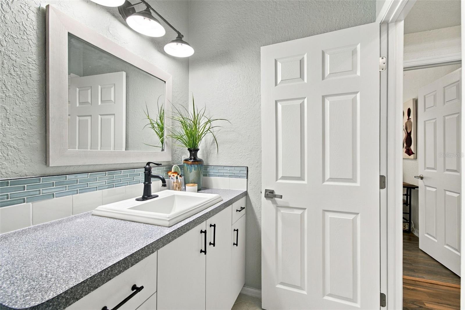 2724 HAMBLE VILLAGE LN — photo 32