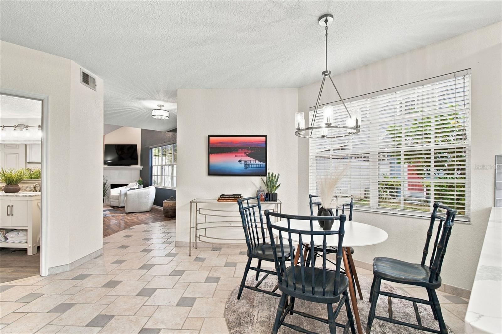 2724 HAMBLE VILLAGE LN — photo 19