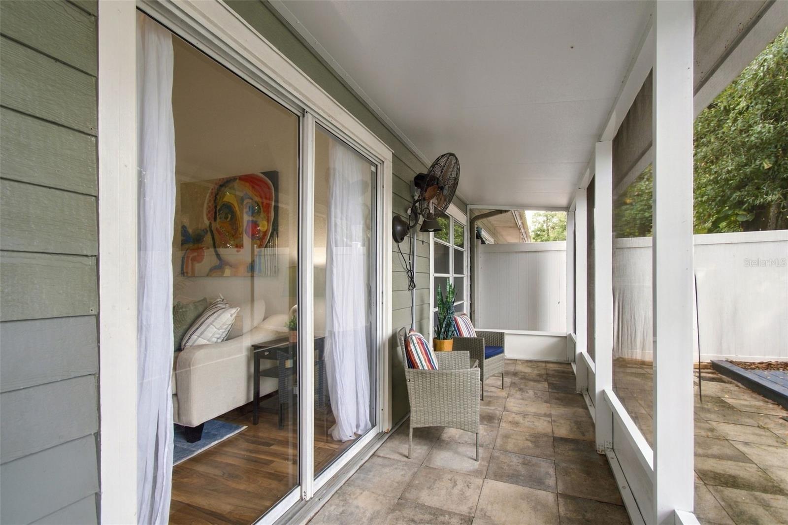 2724 HAMBLE VILLAGE LN — photo 8