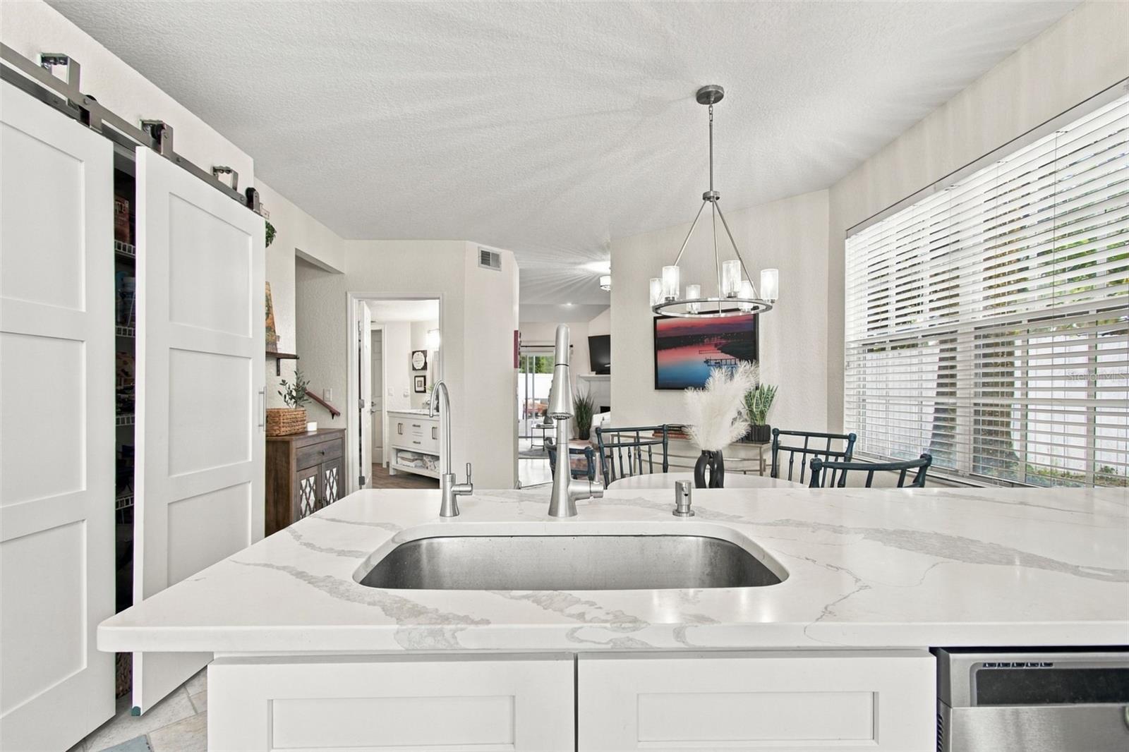 2724 HAMBLE VILLAGE LN — photo 26