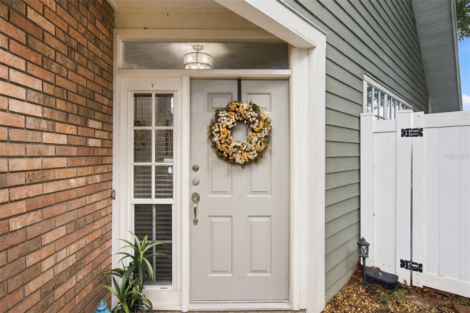 2724 HAMBLE VILLAGE LN — photo 2