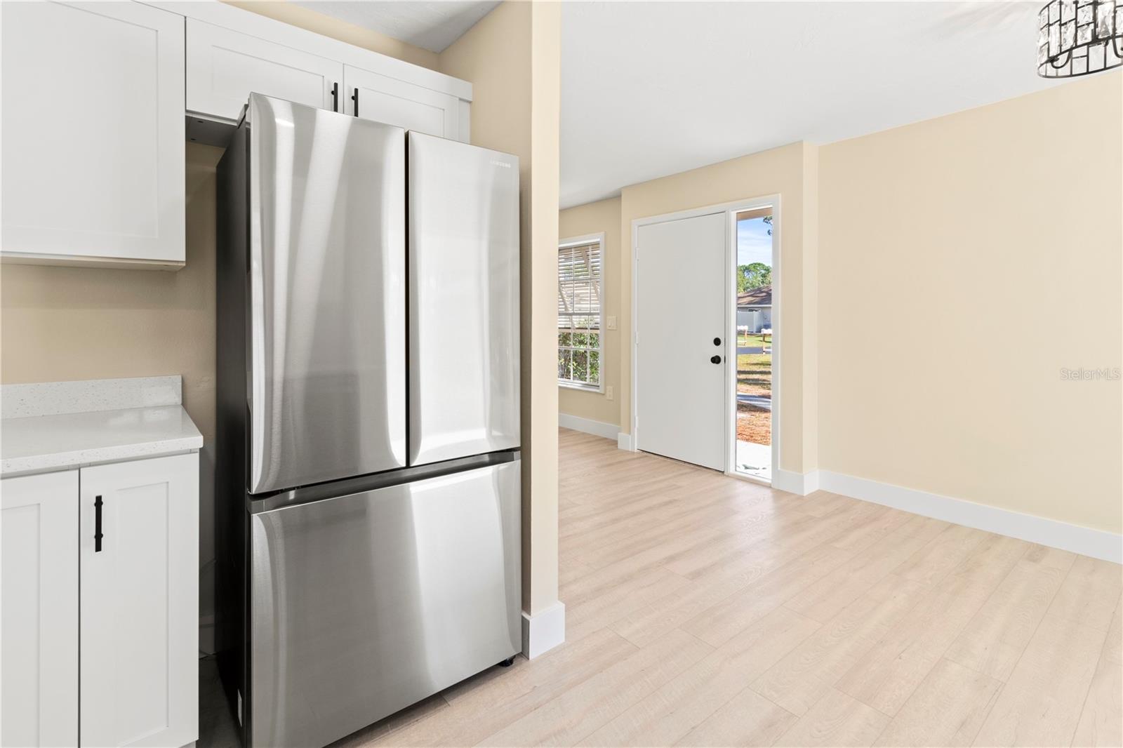 727 N JEFFERSON AVE #727 — photo 13