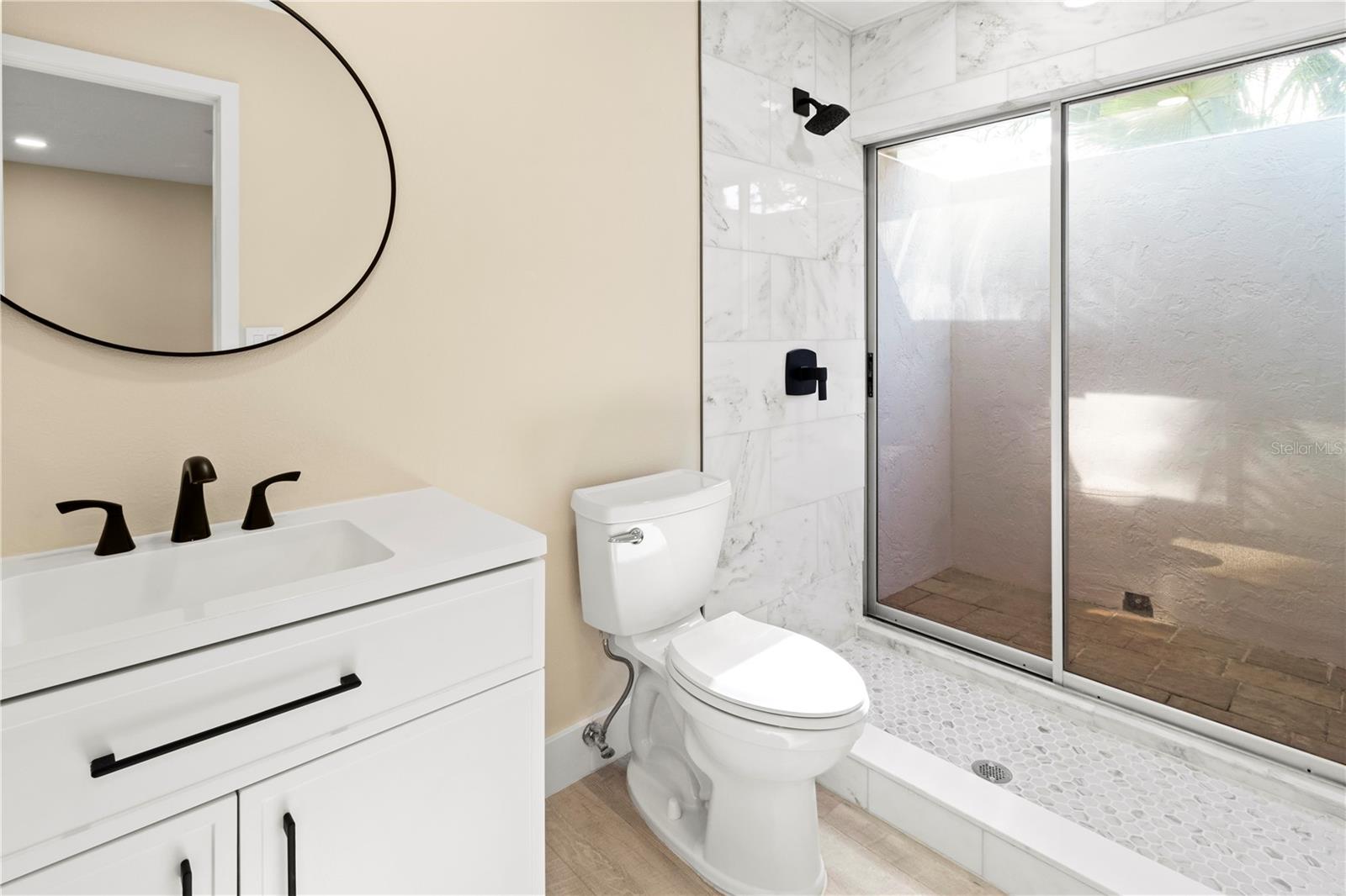 727 N JEFFERSON AVE #727 — photo 29