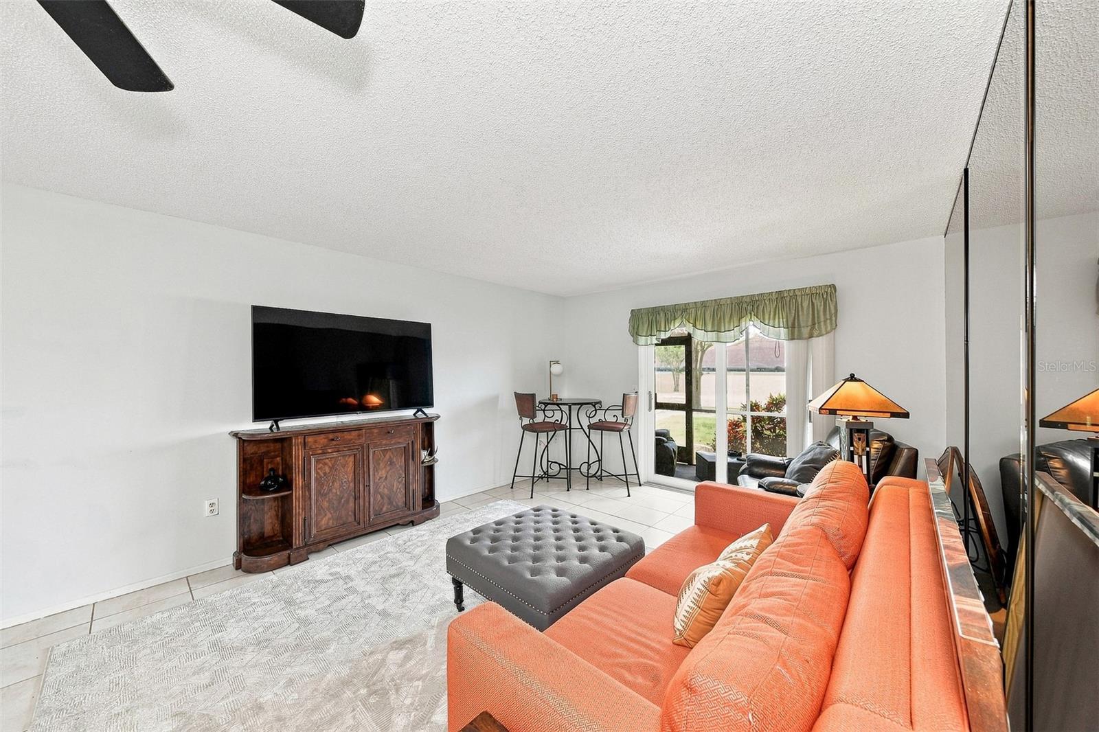 217 AIRPORT AVE W #119 — photo 3