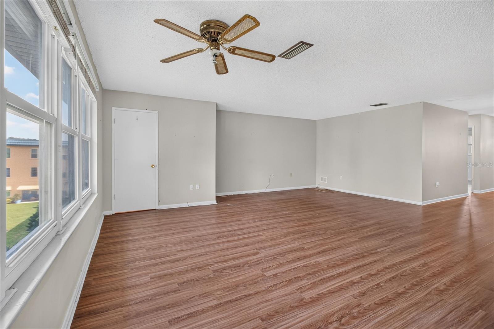 5750 80TH ST N #D307 — photo 24