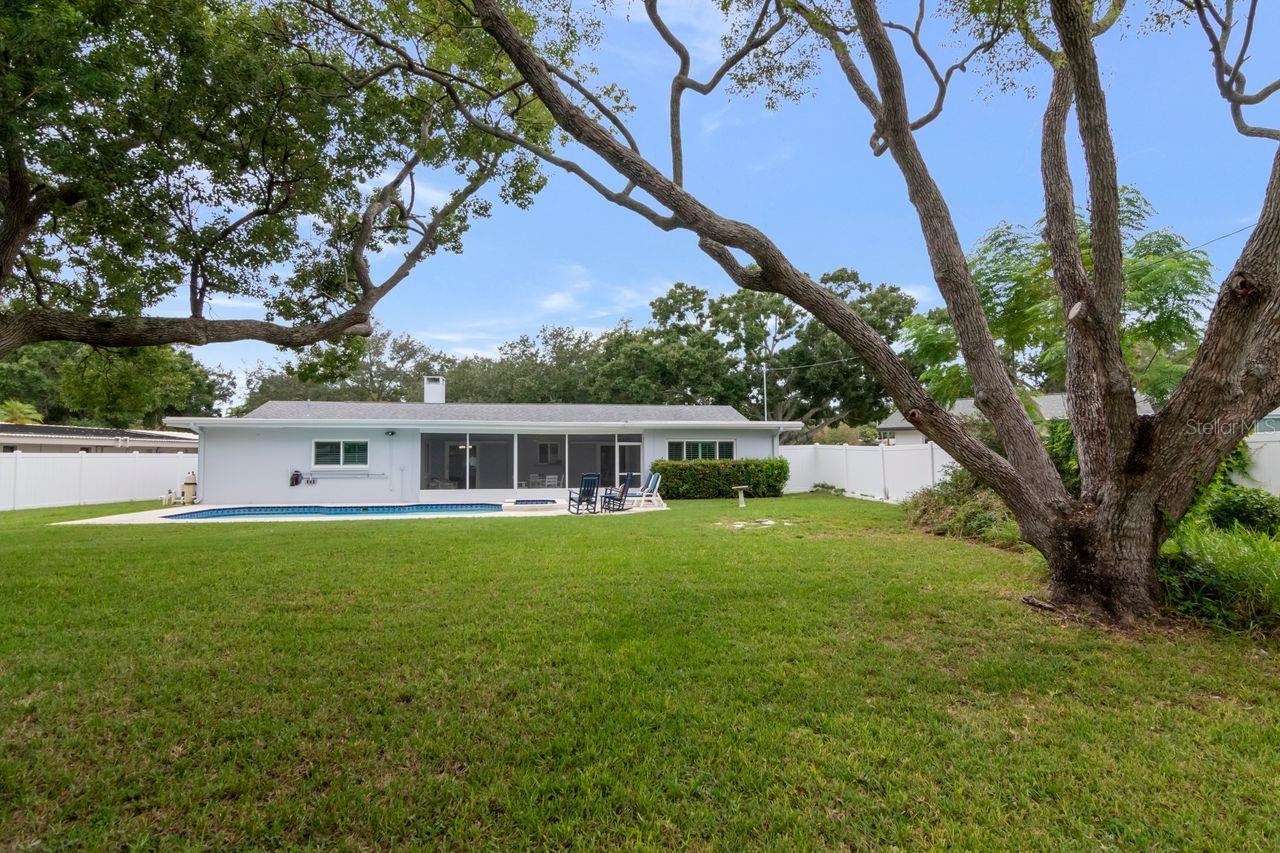 1113 GLENMOOR CT — photo 35