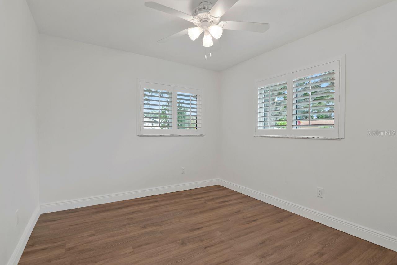 1113 GLENMOOR CT — photo 19