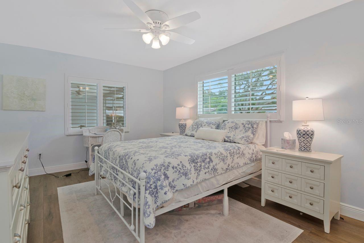 1113 GLENMOOR CT — photo 24