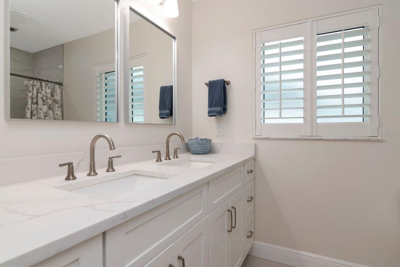 1113 GLENMOOR CT — photo 25