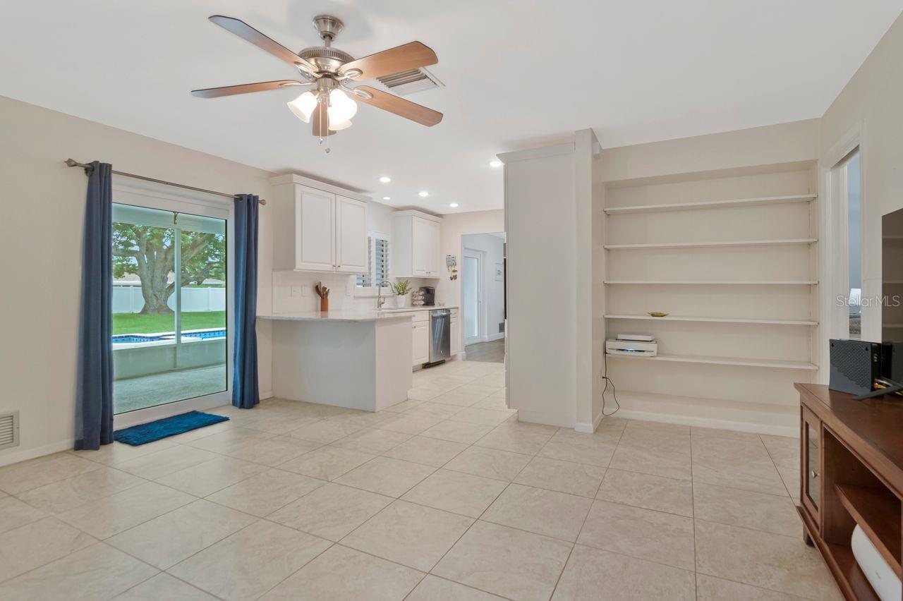 1113 GLENMOOR CT — photo 17