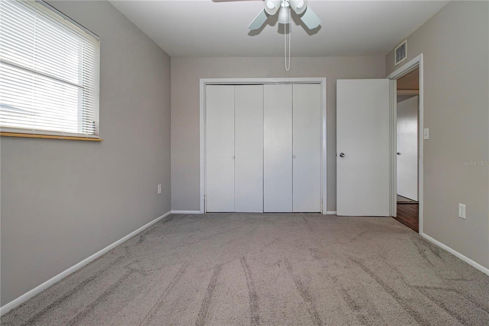 1507 N LAKE DR — photo 22