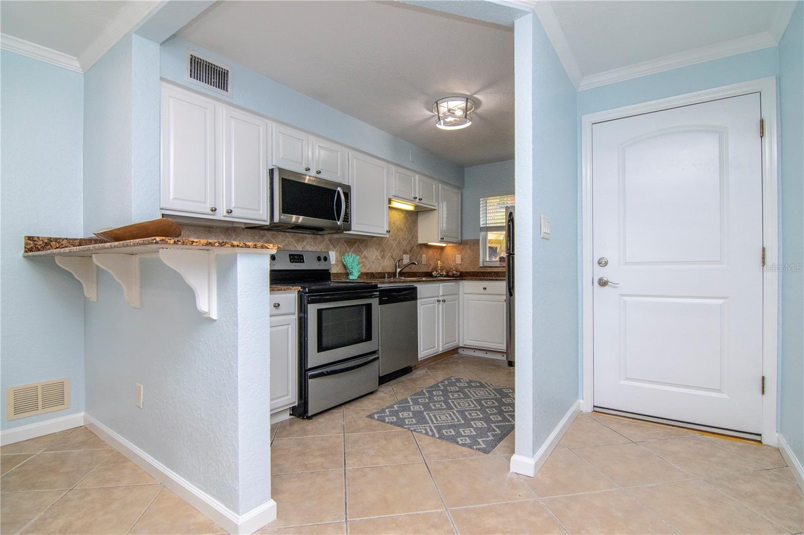 2675 ST JOSEPHS DR E #B — photo 11