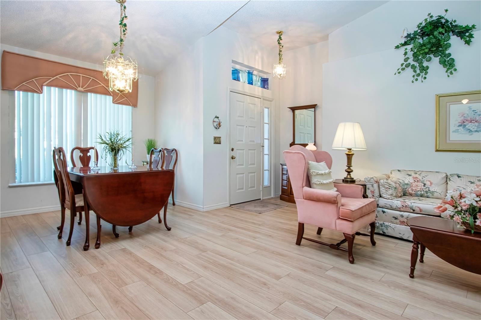 2035 PRESTANCIA LN — photo 10