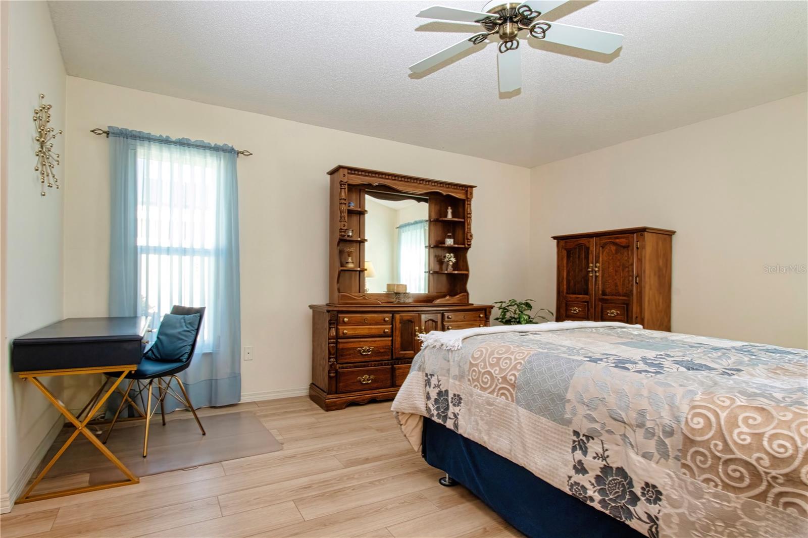 2035 PRESTANCIA LN — photo 31