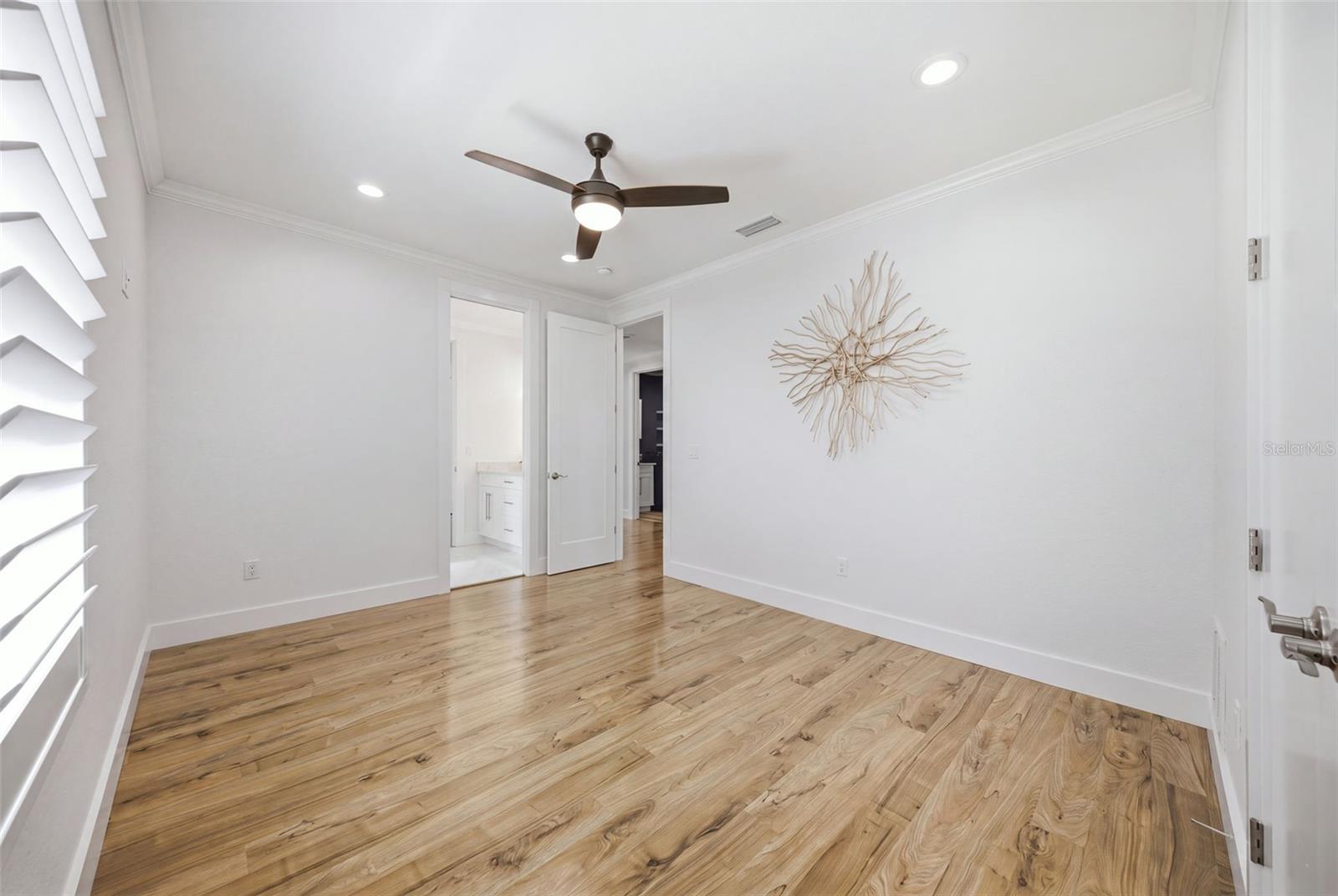 4835 W BAY VILLA AVE — photo 31