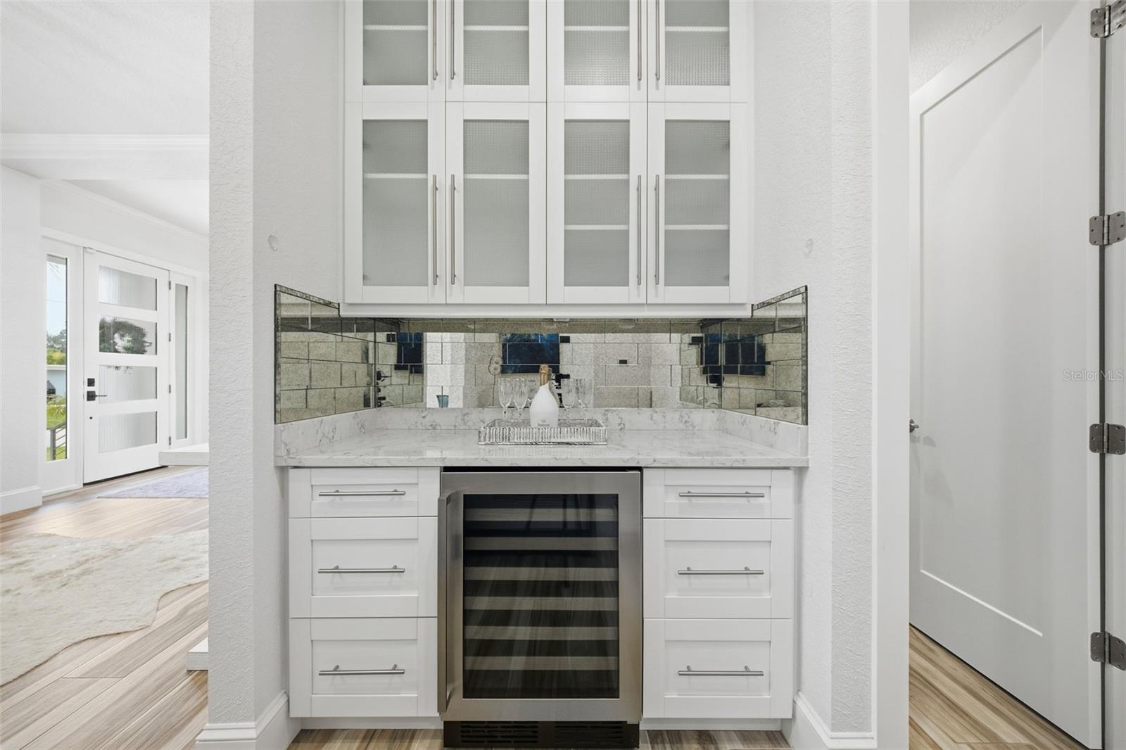 4835 W BAY VILLA AVE — photo 26