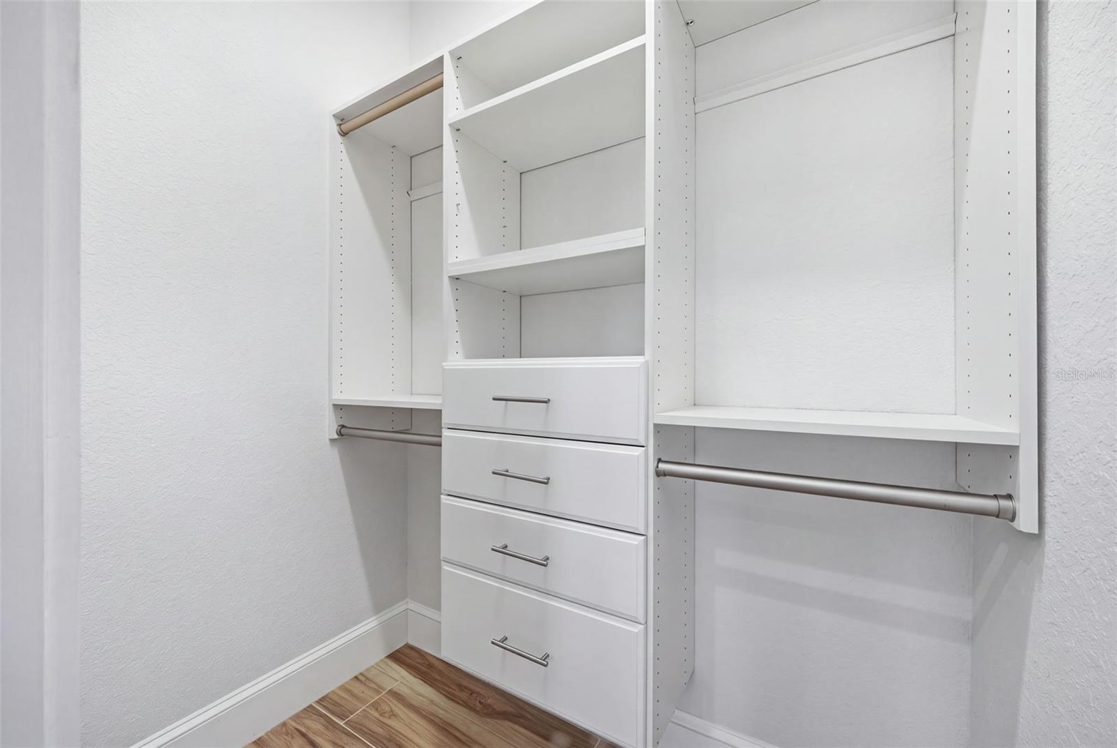4835 W BAY VILLA AVE — photo 36