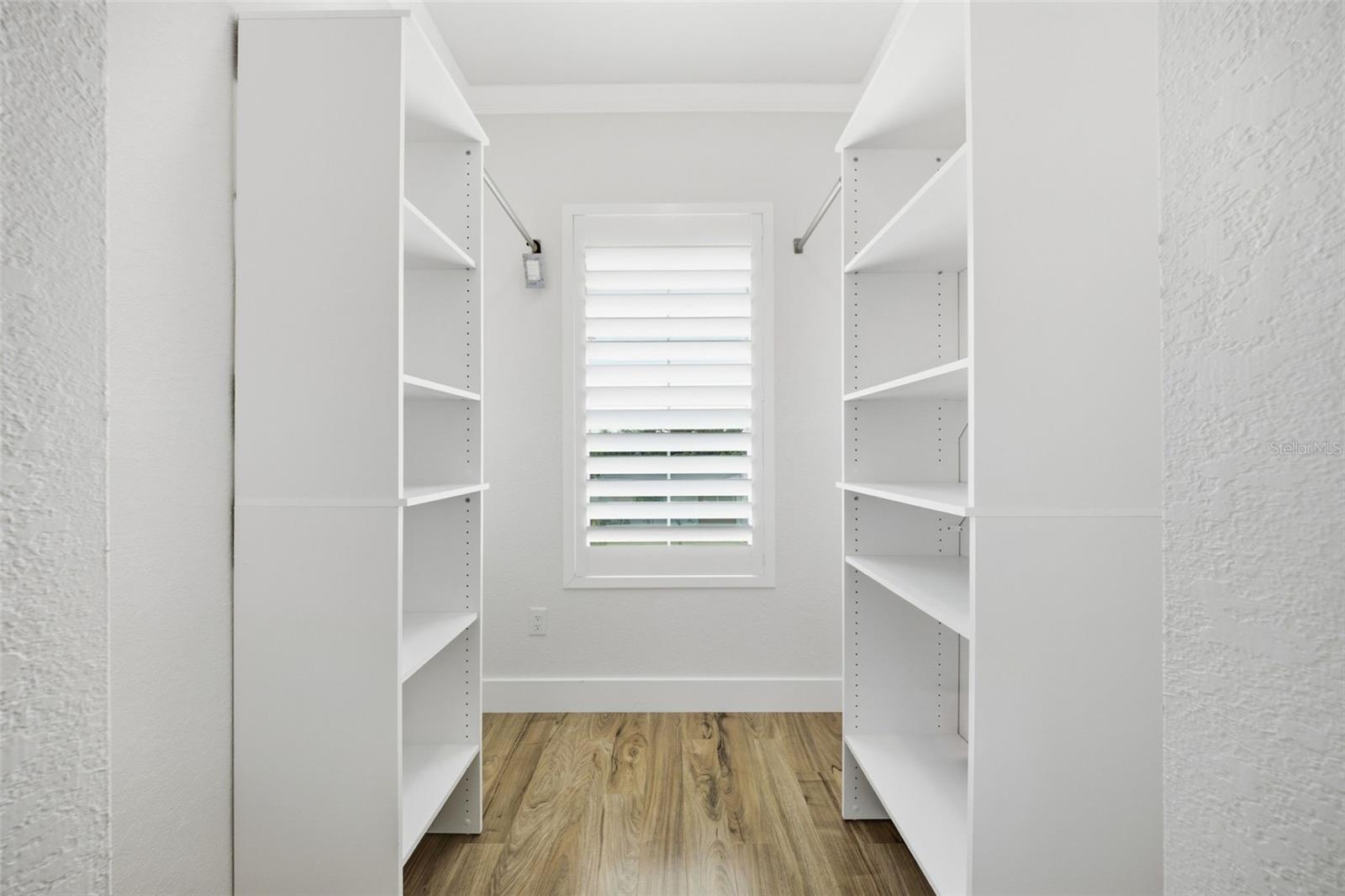 4835 W BAY VILLA AVE — photo 38