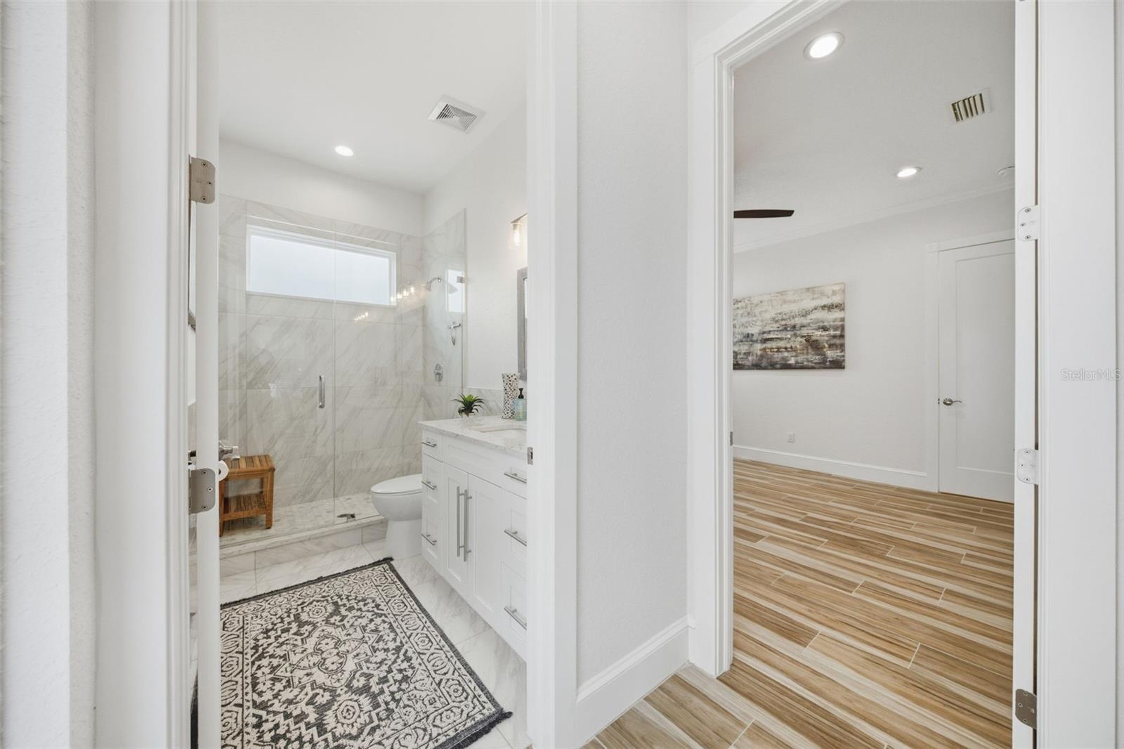 4835 W BAY VILLA AVE — photo 40