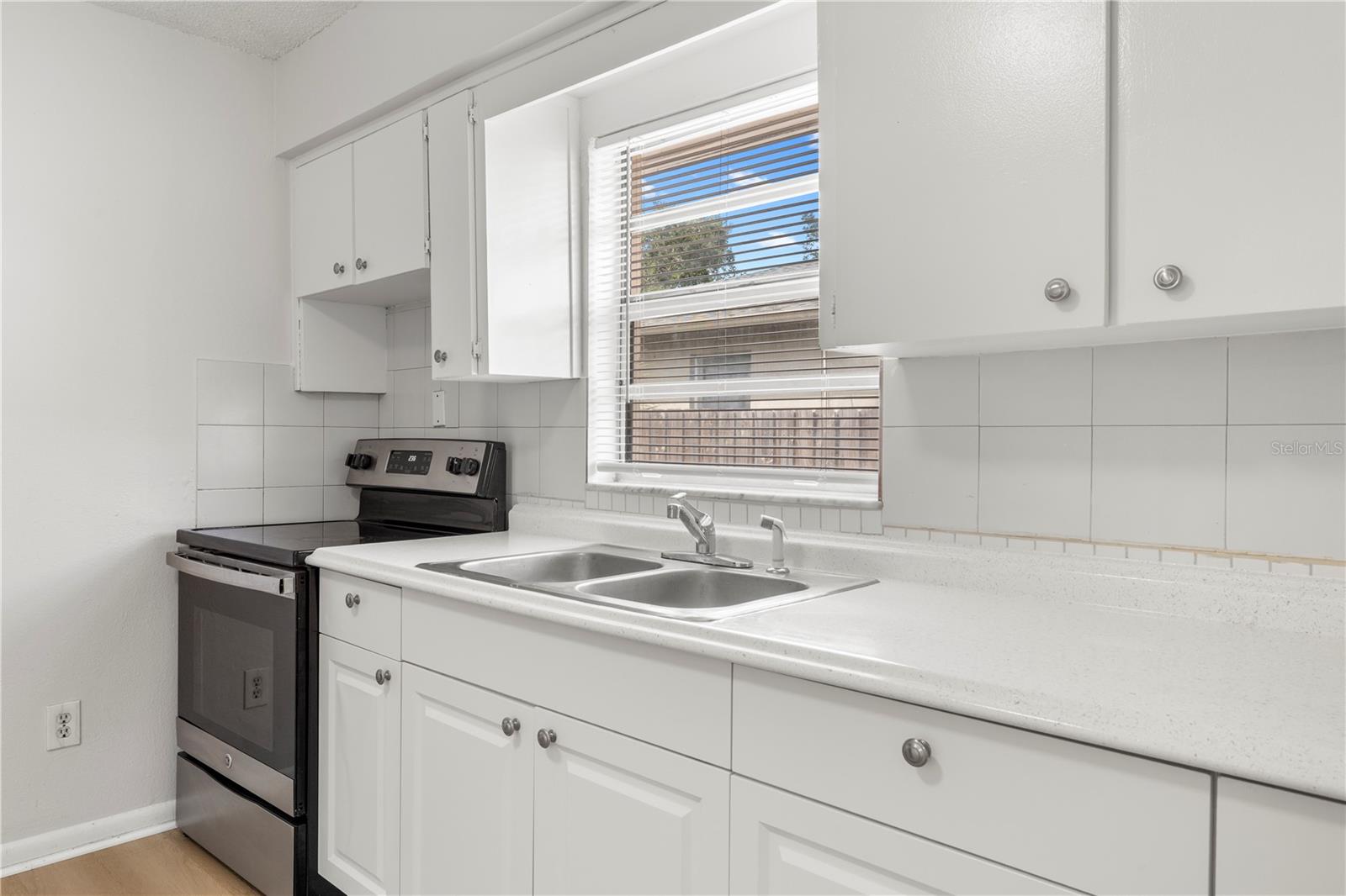 3413 N 53RD ST — photo 31