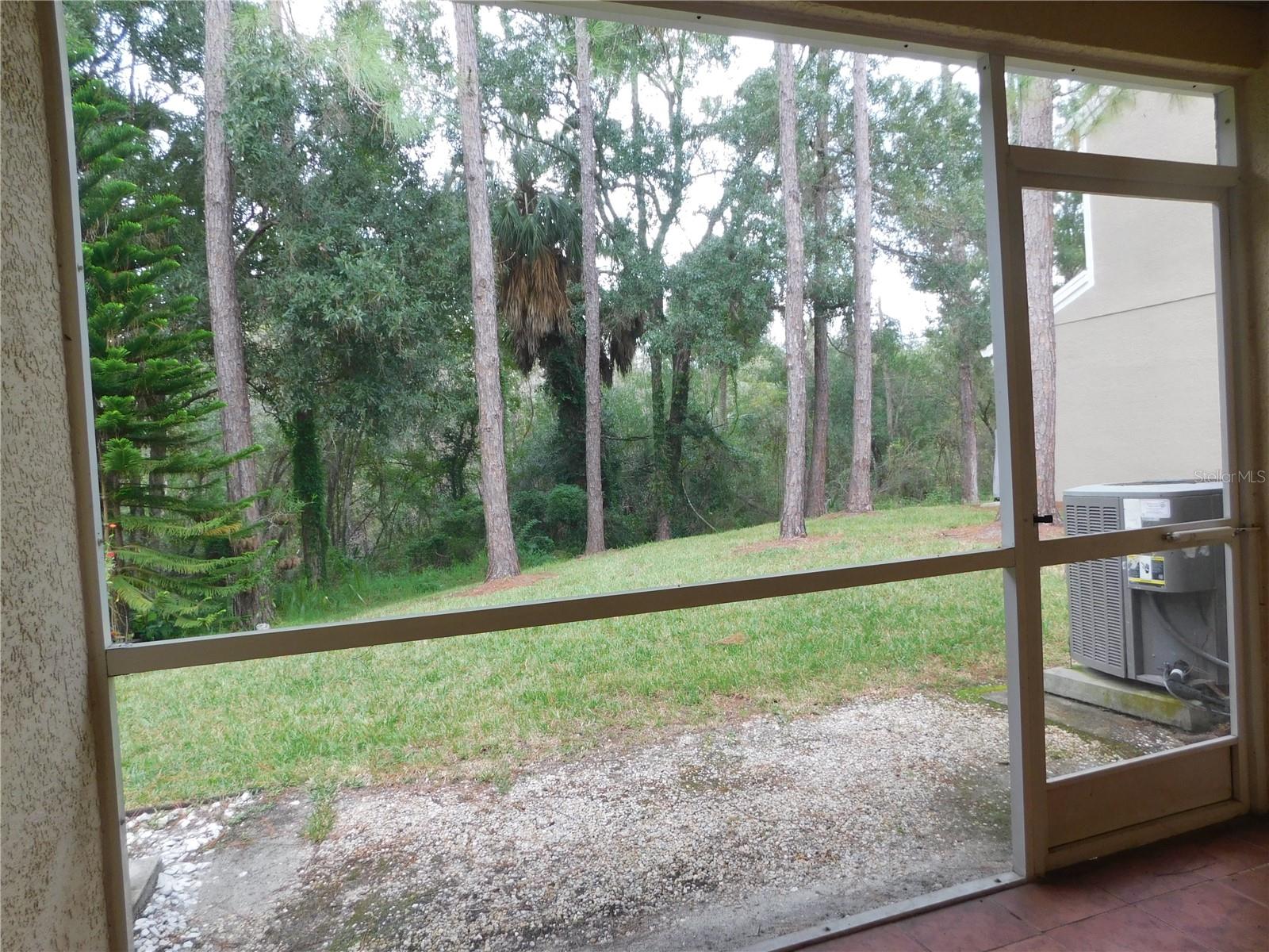 8660 HUNTERS KEY CIR — photo 25