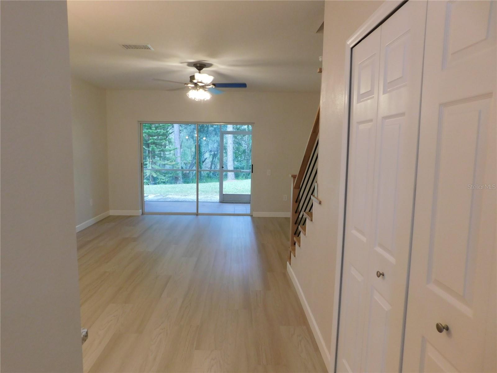 8660 HUNTERS KEY CIR — photo 8